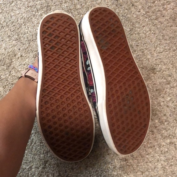 Vans!! - Picture 5 of 5